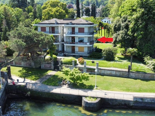 appartamento in vendita a Stresa in zona Isola Bella