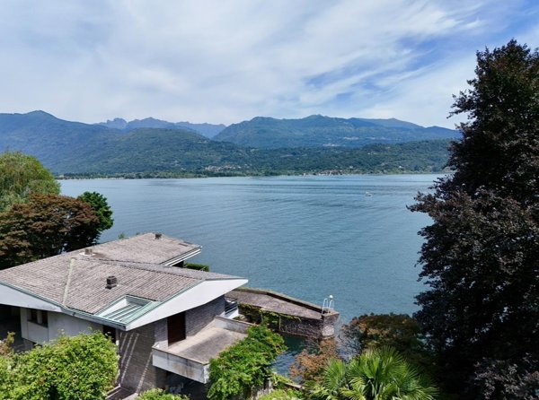 casa indipendente in vendita a Stresa in zona Mottarone