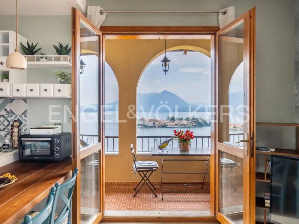 appartamento in vendita a Stresa