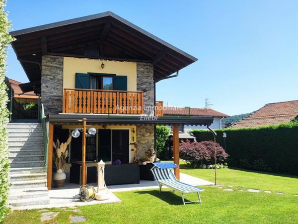 casa indipendente in vendita a Stresa