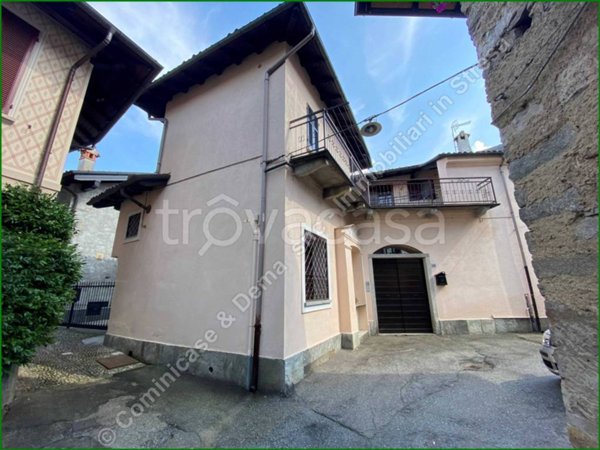 appartamento in vendita a Stresa in zona Binda