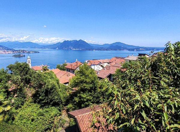 casa indipendente in vendita a Stresa