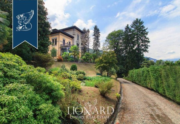casa indipendente in vendita a Stresa