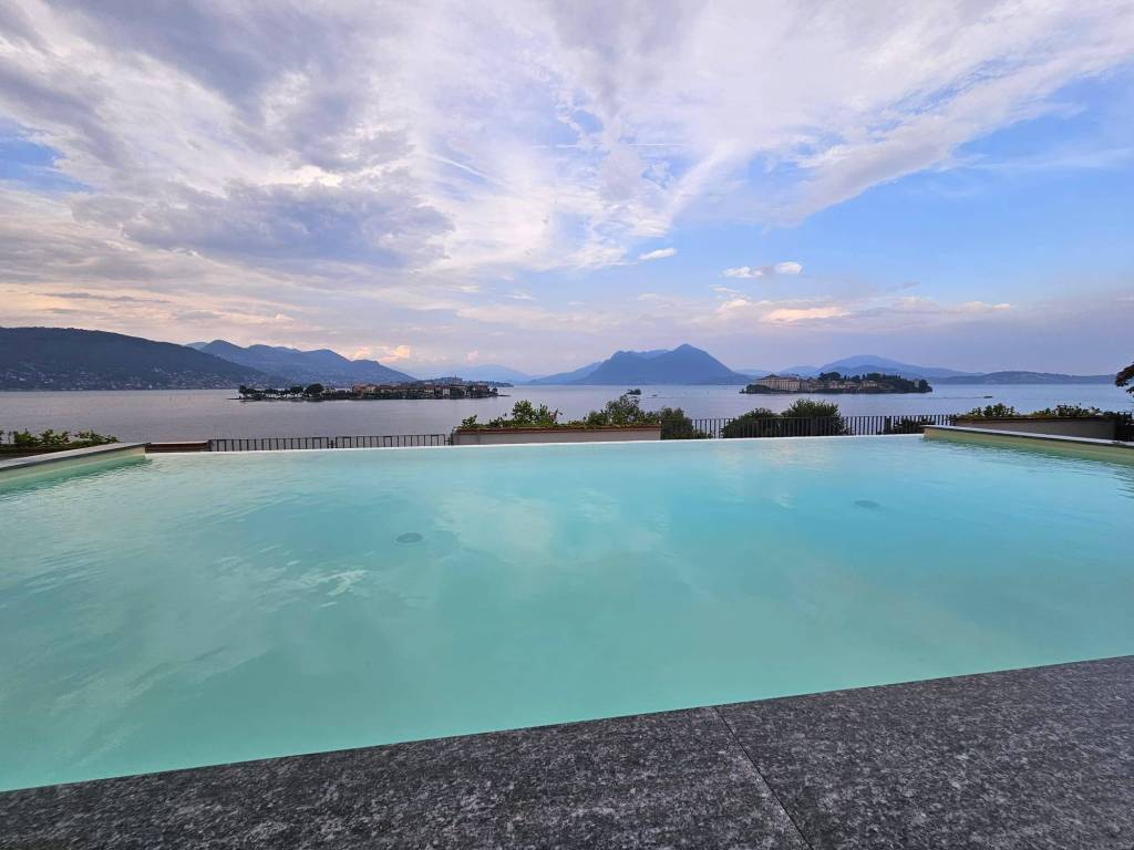 appartamento in vendita a Stresa