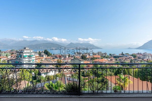 appartamento in vendita a Stresa