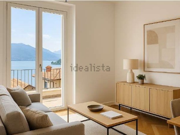 casa indipendente in vendita a Stresa