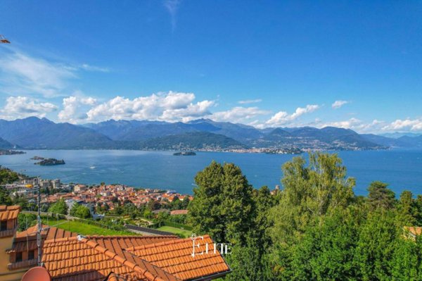 appartamento in vendita a Stresa in zona Vedasco