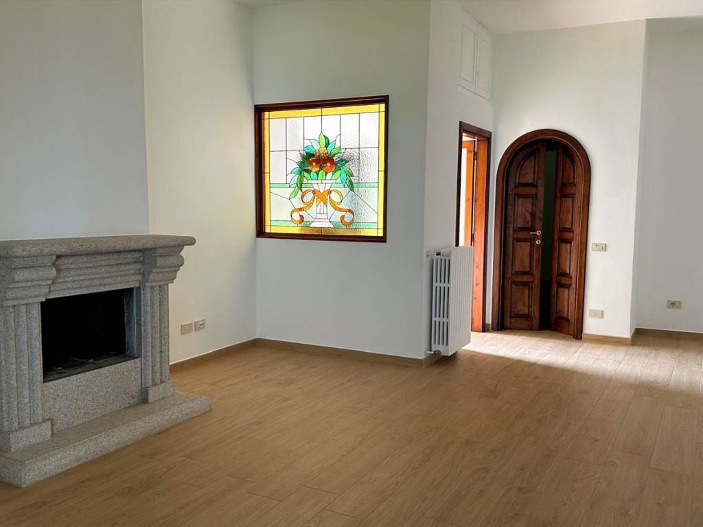 appartamento in vendita a Stresa