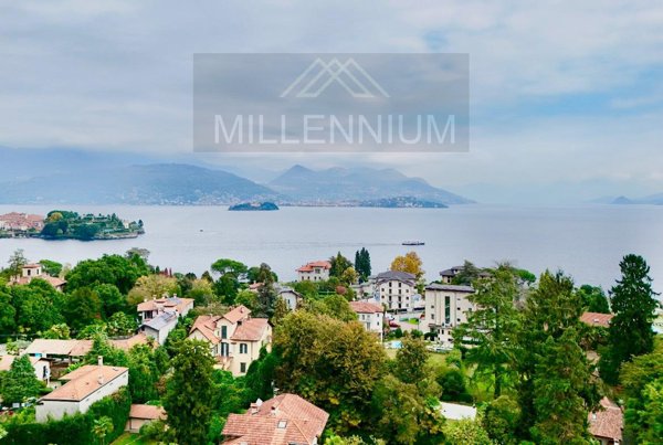 casa indipendente in vendita a Stresa