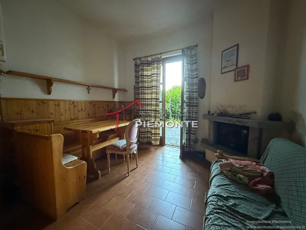 appartamento in vendita a Stresa in zona Levo