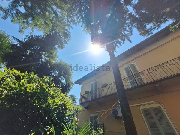 casa indipendente in vendita a Stresa