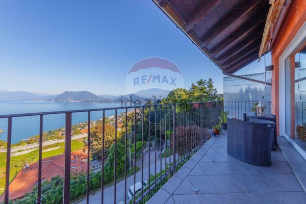 casa indipendente in vendita a Stresa