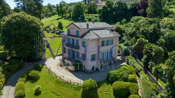 casa indipendente in vendita a Stresa