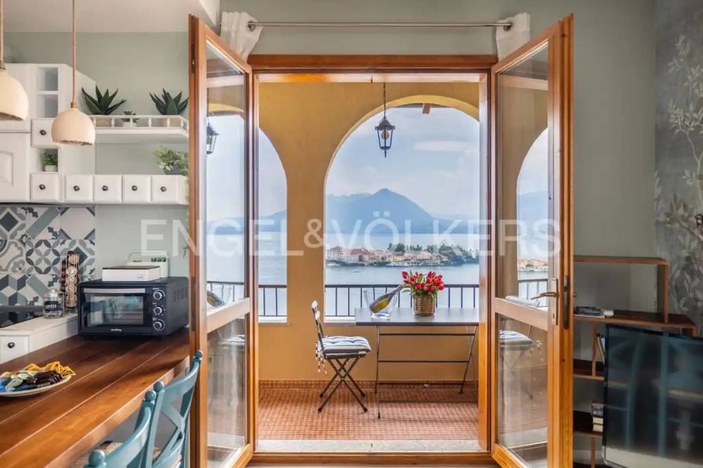 appartamento in vendita a Stresa