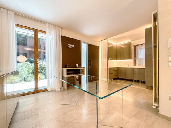 casa indipendente in vendita a Stresa