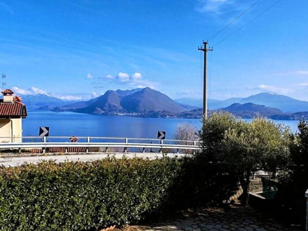 appartamento in vendita a Stresa in zona Someraro