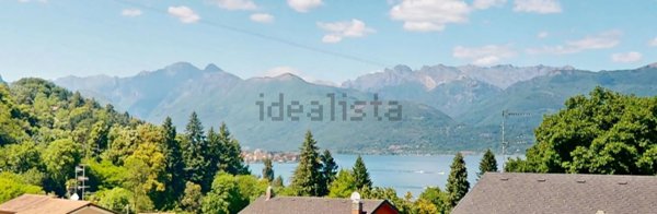 appartamento in vendita a Stresa in zona Carciano