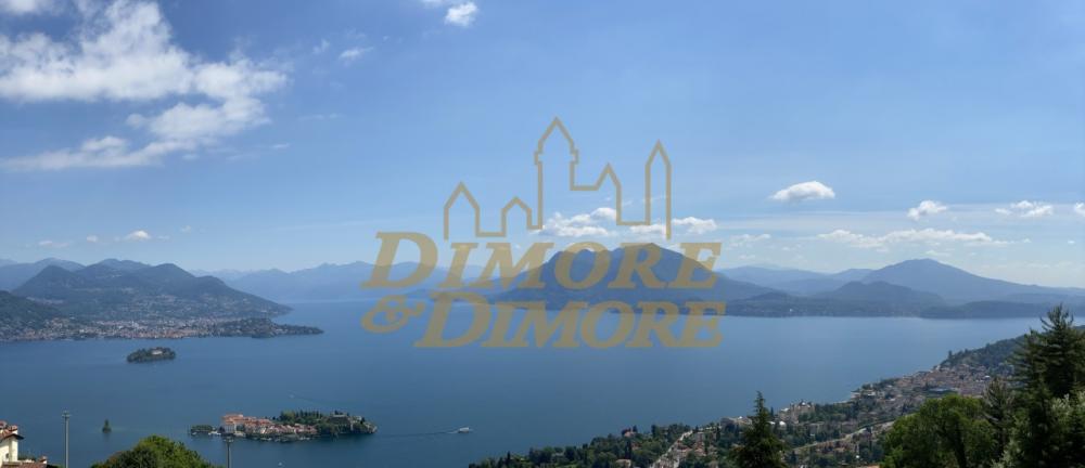 casa indipendente in vendita a Stresa in zona Isola Bella