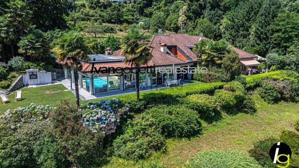 casa indipendente in vendita a Stresa