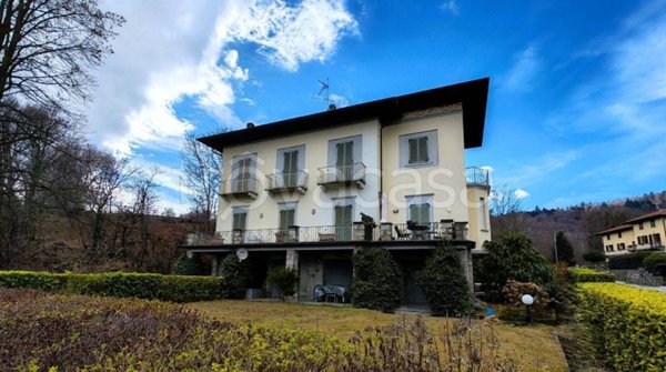 appartamento in vendita a Stresa in zona Mottarone