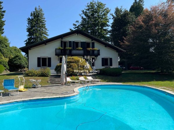 casa indipendente in vendita a Stresa in zona Mottarone