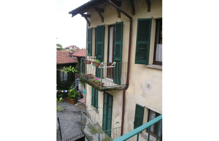 casa indipendente in vendita a Stresa in zona Magognino