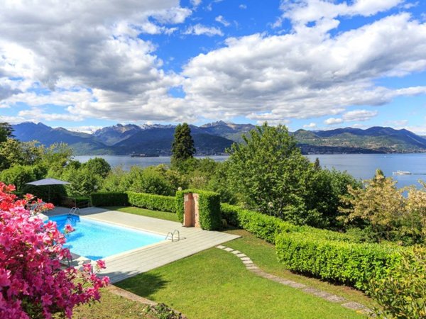 appartamento in vendita a Stresa