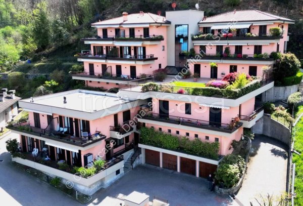 appartamento in vendita a Stresa in zona Carciano