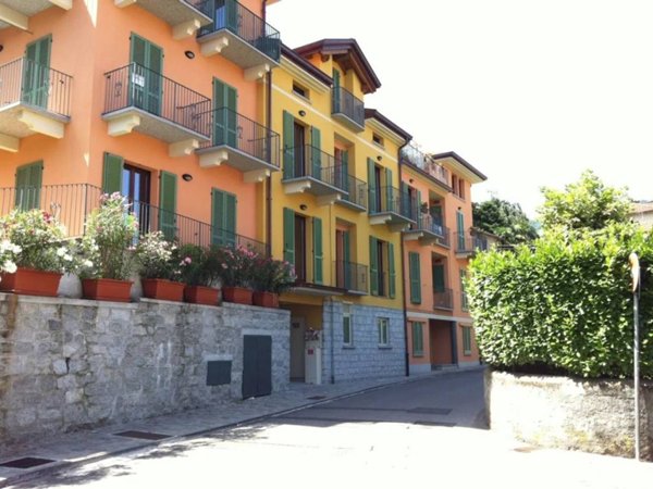 appartamento in vendita a Stresa