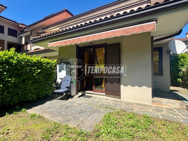 appartamento in vendita a Stresa in zona Binda