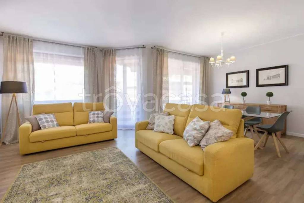 appartamento in vendita a Stresa