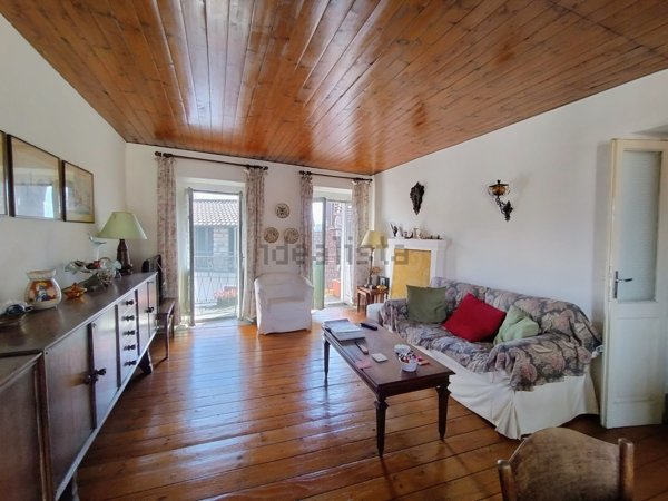 casa indipendente in vendita a Stresa