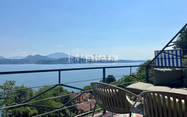 appartamento in vendita a Stresa in zona Brisino