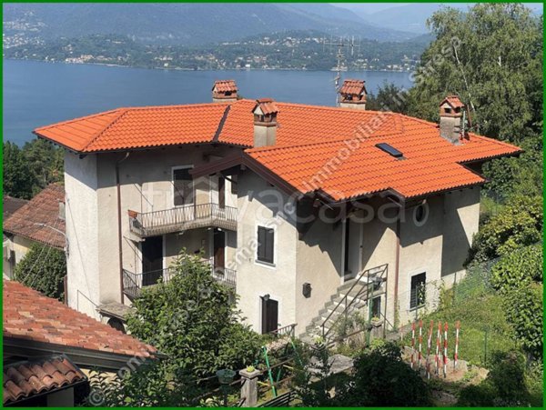 appartamento in vendita a Stresa in zona Vedasco