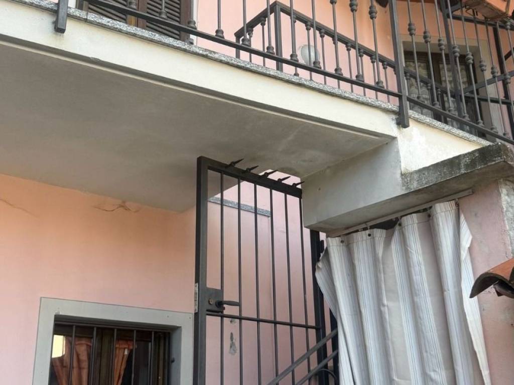 appartamento in vendita a Stresa in zona Brisino