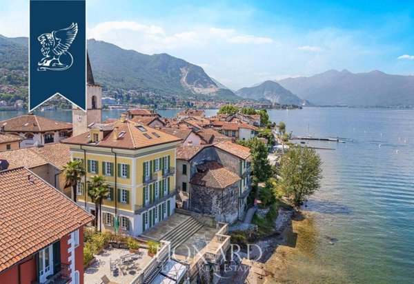 casa indipendente in vendita a Stresa