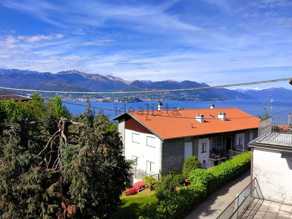 appartamento in vendita a Stresa in zona Passera