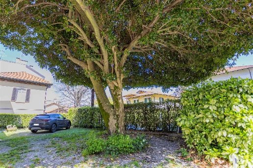 casa indipendente in vendita a Stresa in zona Isola Bella