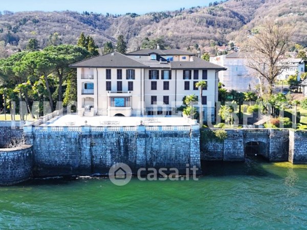 appartamento in vendita a Stresa in zona Binda