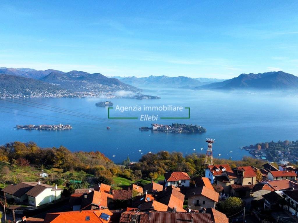 appartamento in vendita a Stresa in zona Someraro