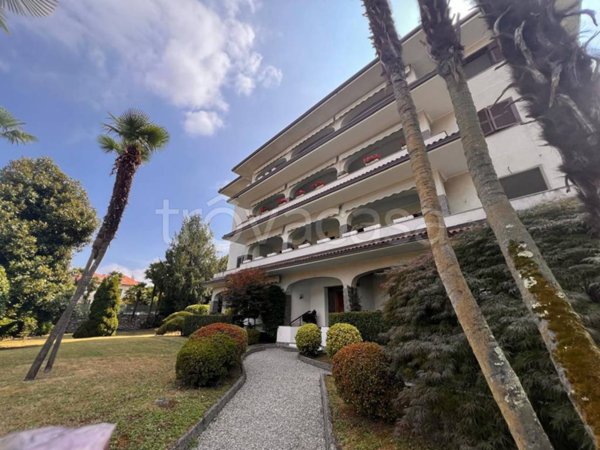 appartamento in vendita a Stresa in zona Binda