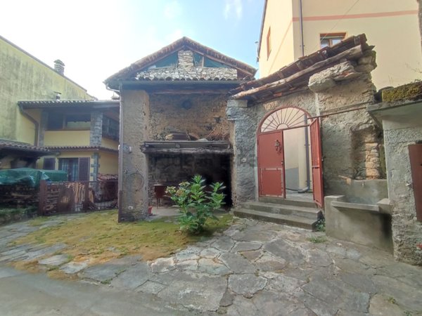 appartamento in vendita a Stresa in zona Brisino