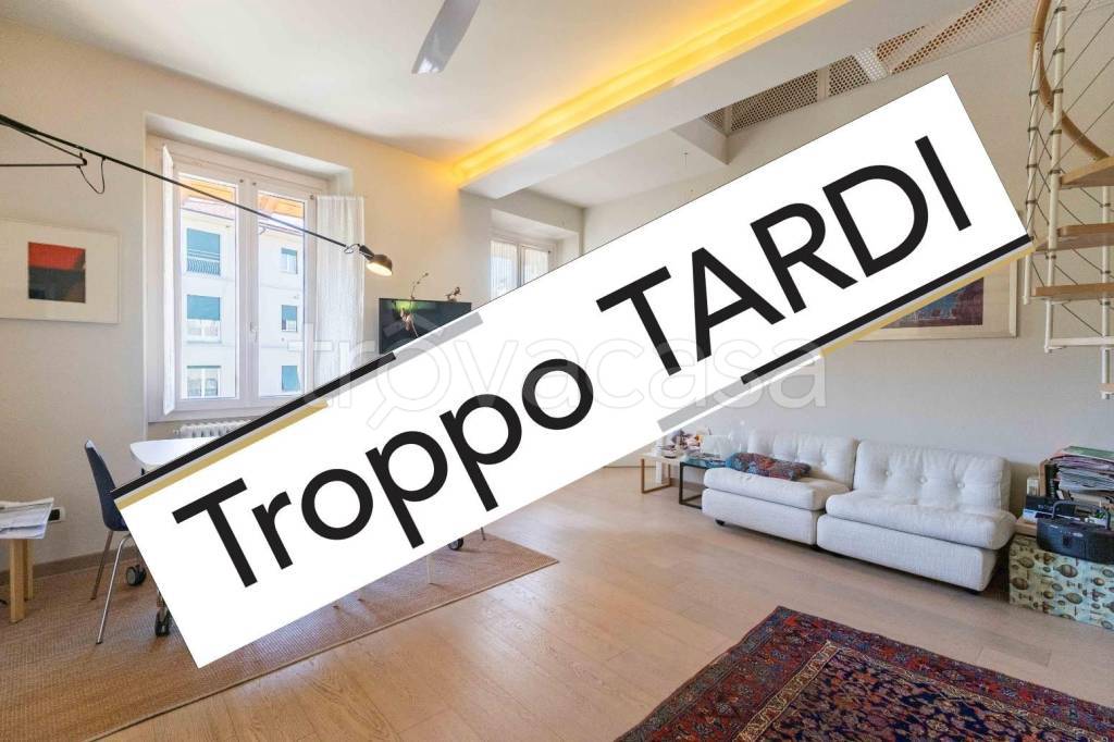 appartamento in vendita a Stresa in zona Binda