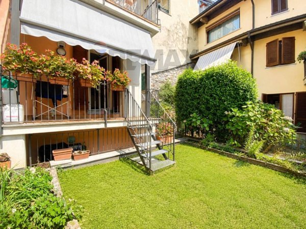 appartamento in vendita a Stresa in zona Binda