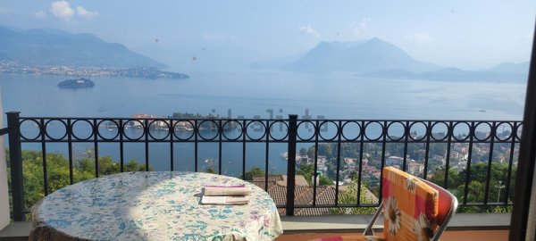 appartamento in vendita a Stresa in zona Someraro