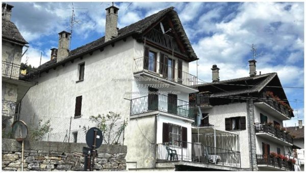 appartamento in vendita a Toceno