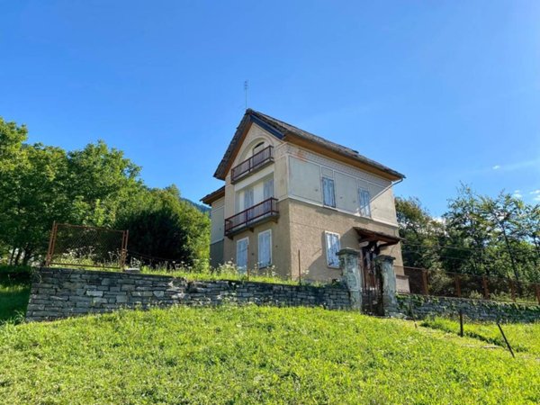 casa indipendente in vendita a Toceno