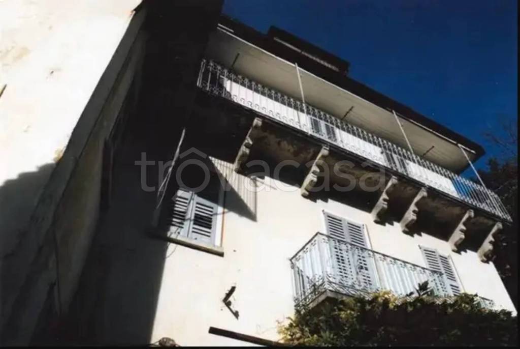 appartamento in vendita a Toceno