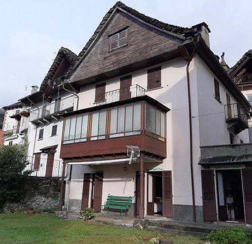 appartamento in vendita a Toceno