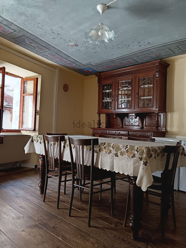 casa indipendente in vendita a Toceno